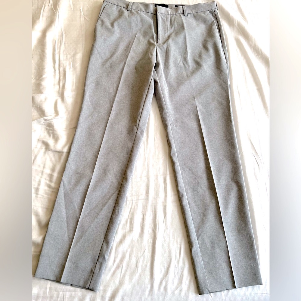 Men’s H&M Dress Suit Pants 33 Gray NWOT